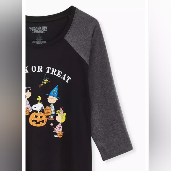 Torrid Peanuts Halloween Trick Or Treat Henley 3/5 Sleeves 4x - Picture 2 of 8